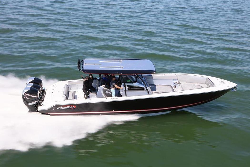 2021 Nor-Tech 390 Sport Center Console