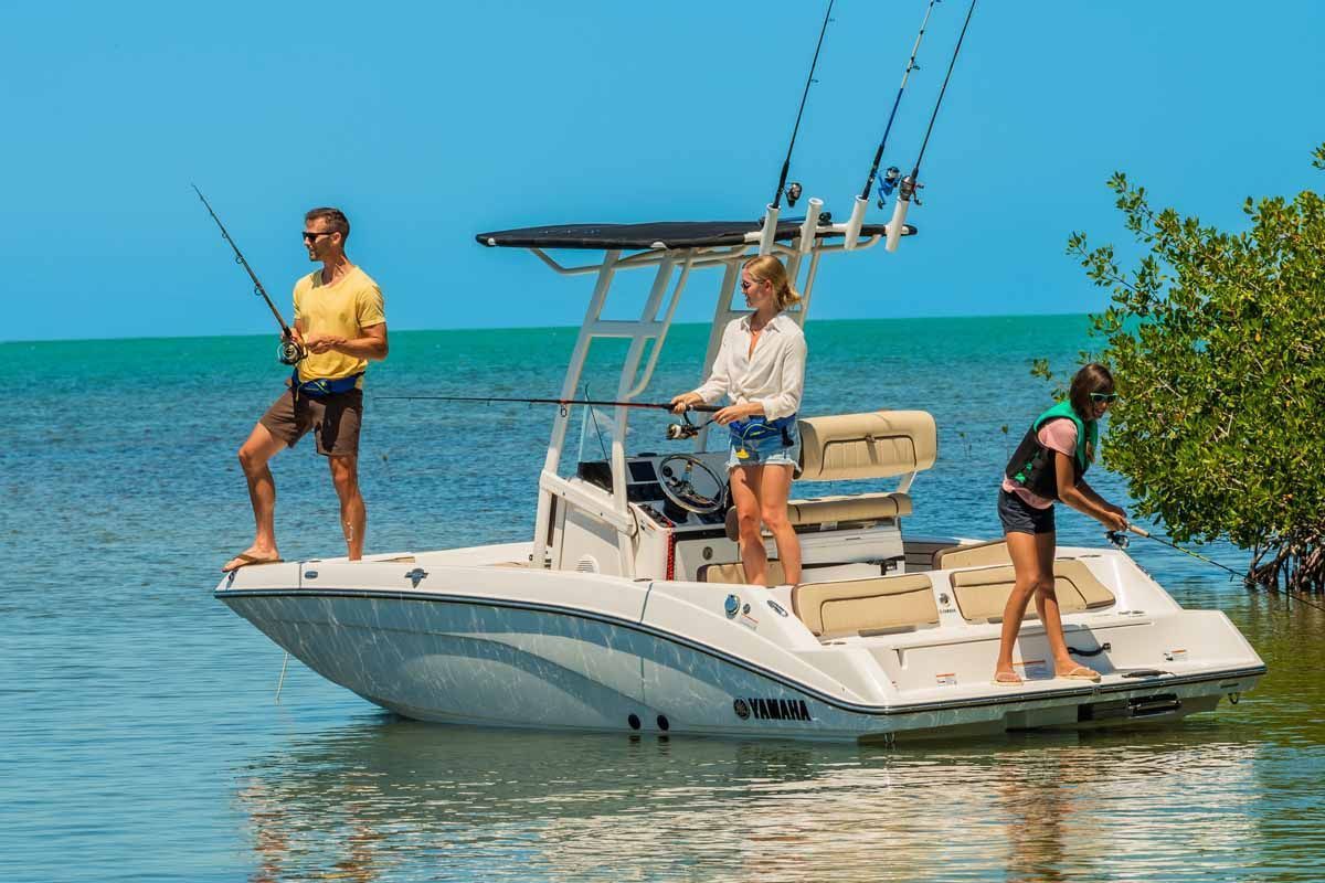 2022 Yamaha Boats 195 FSH Sport