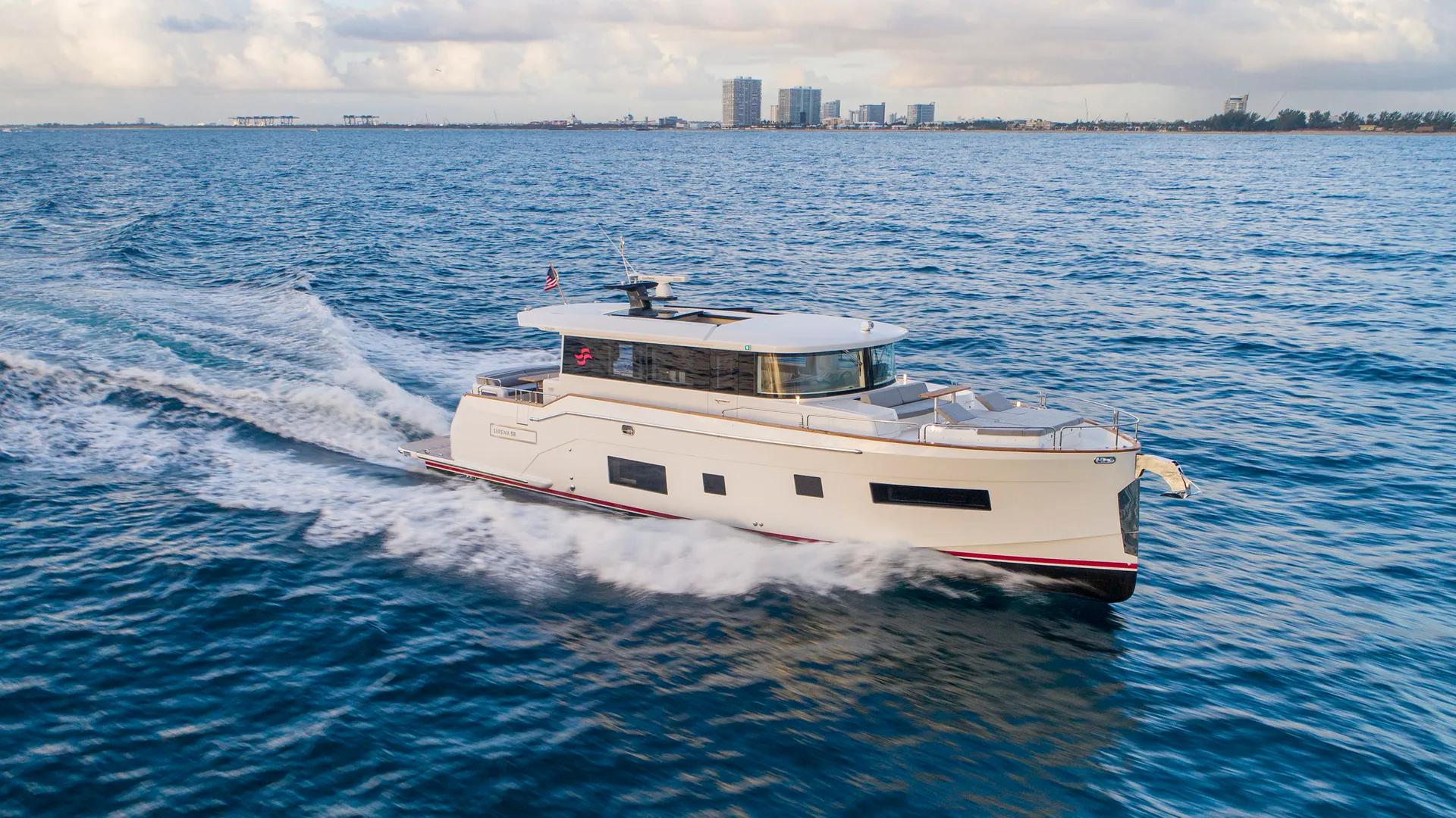 2022 Sirena Marine Sirena 58 Coupe