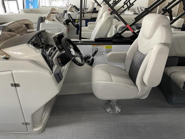 2021 Starcraft Marine SLS 1