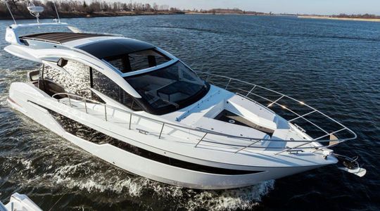 2022 Galeon Yachts 510 Skydeck