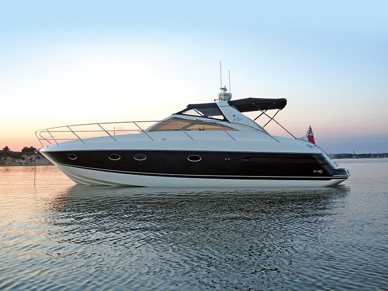 2009 Princess Yachts V42