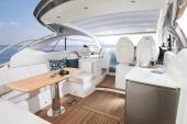 2017 Princess Yachts V40
