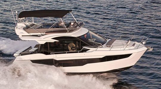 2022 Galeon Yachts 400 Fly