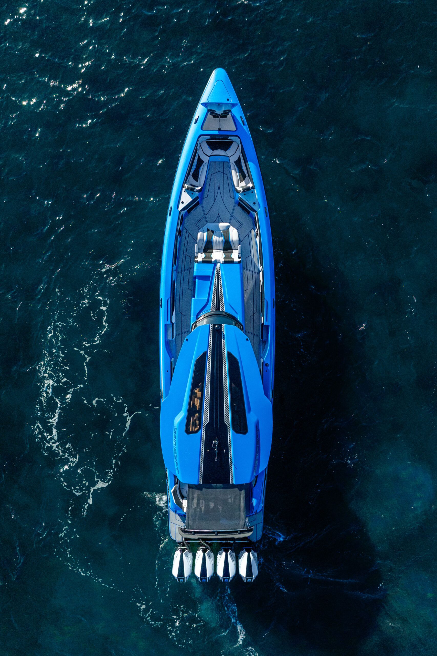 Concept 44 Open Deck centre console, photo 5