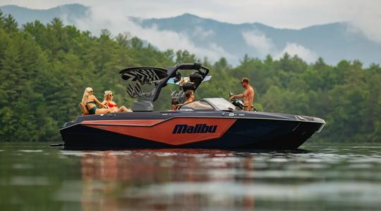 2024 Malibu Boats M242