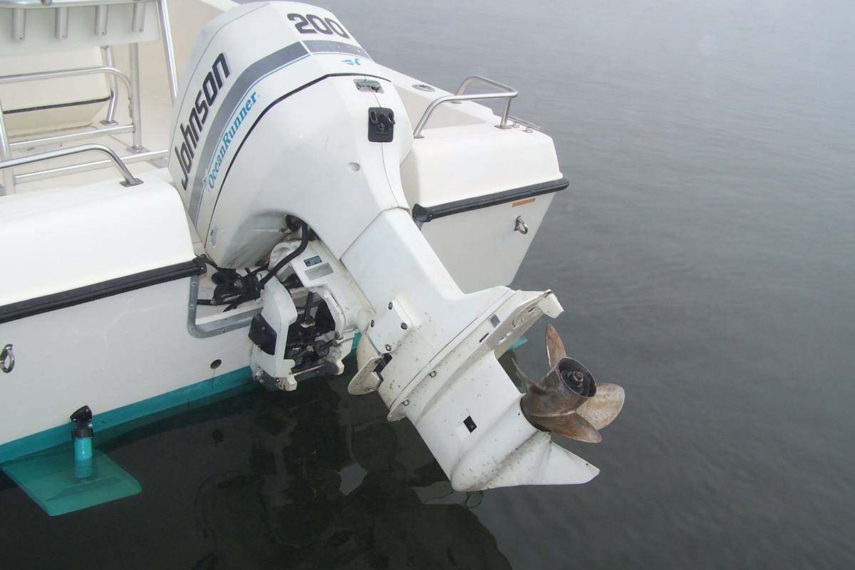 1998 HCB Yachts 2250 CC