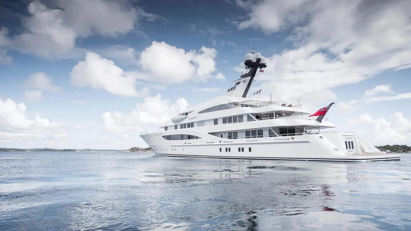 2017 Lurssen Yachts Amatasia