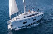 2022 Bavaria Yachts C42