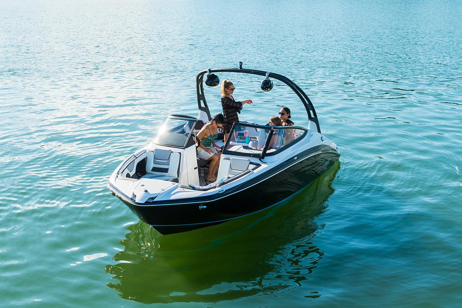 2022 Yamaha Boats 212SD