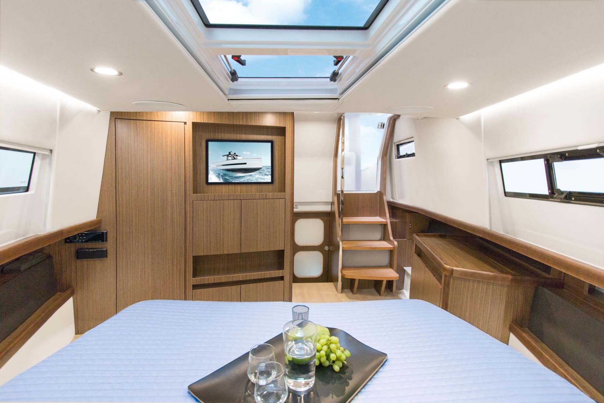 2019 Fjord 44 Open