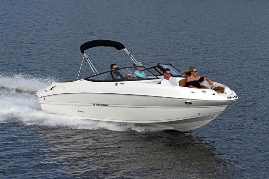 2022 Stingray Boats 215 Lr