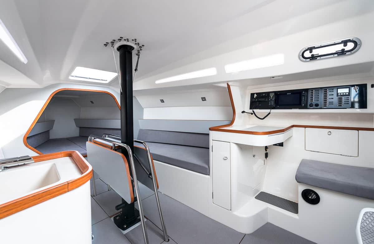 2015 Italia Yachts IY 9.98