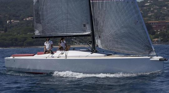 2014 Wauquiez Optio Fin keel