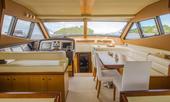 2008 Ferretti Yachts Altura 690