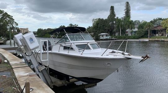 1983 HCB Yachts 2500WA