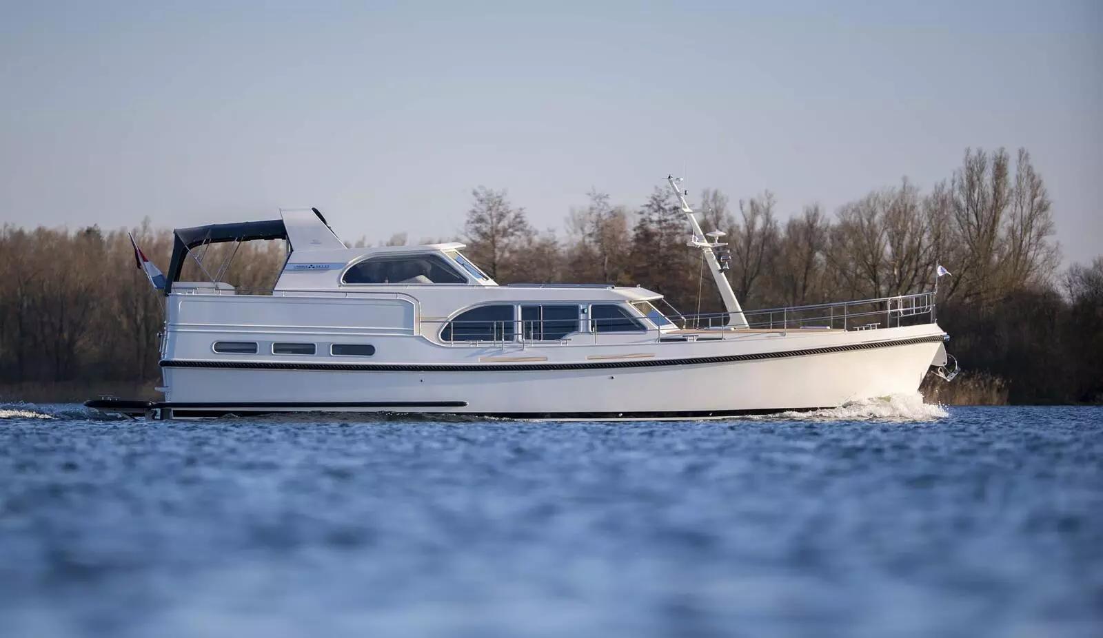 2022 Linssen Yachts Grand Sturdy 550 AC Variotop