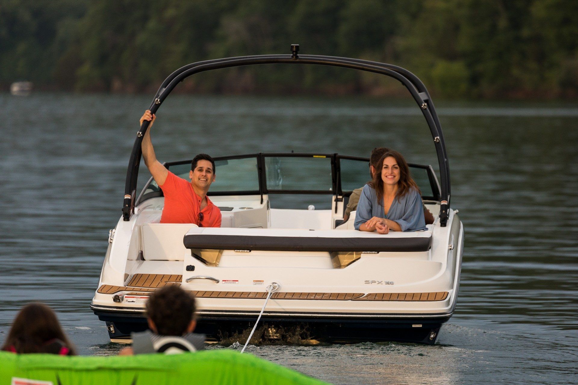 2022 Sea Ray SPX 190