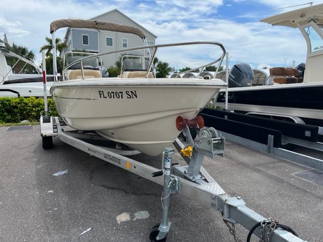 2020 Scout Boats 175 Sport Dorado