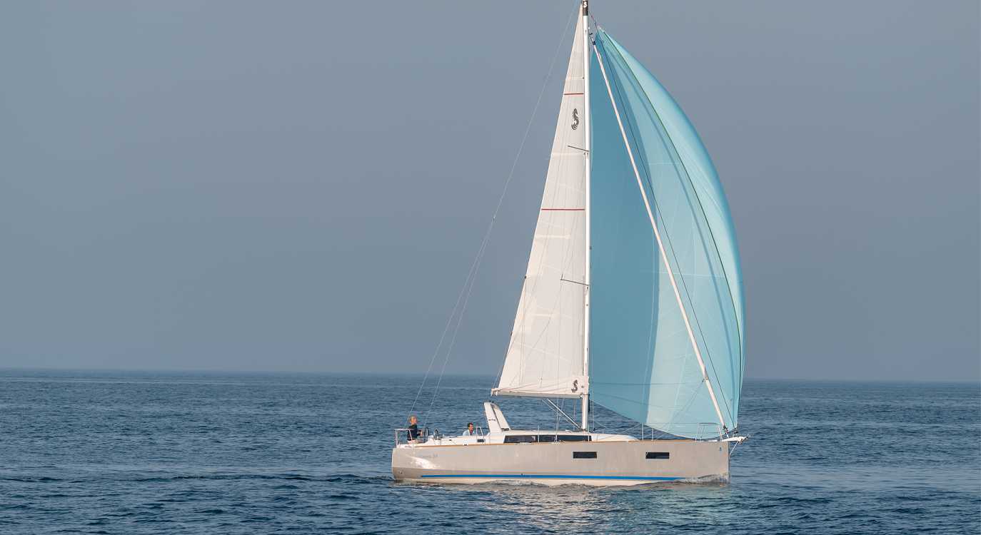 2013 Beneteau Oceanis 38