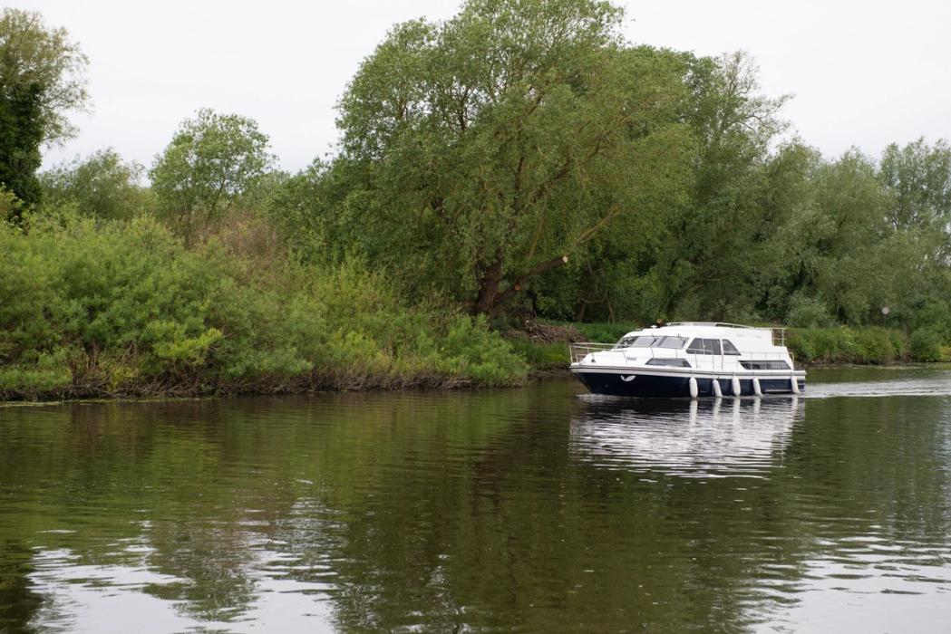 2020 Broom Boats Clean Sweep