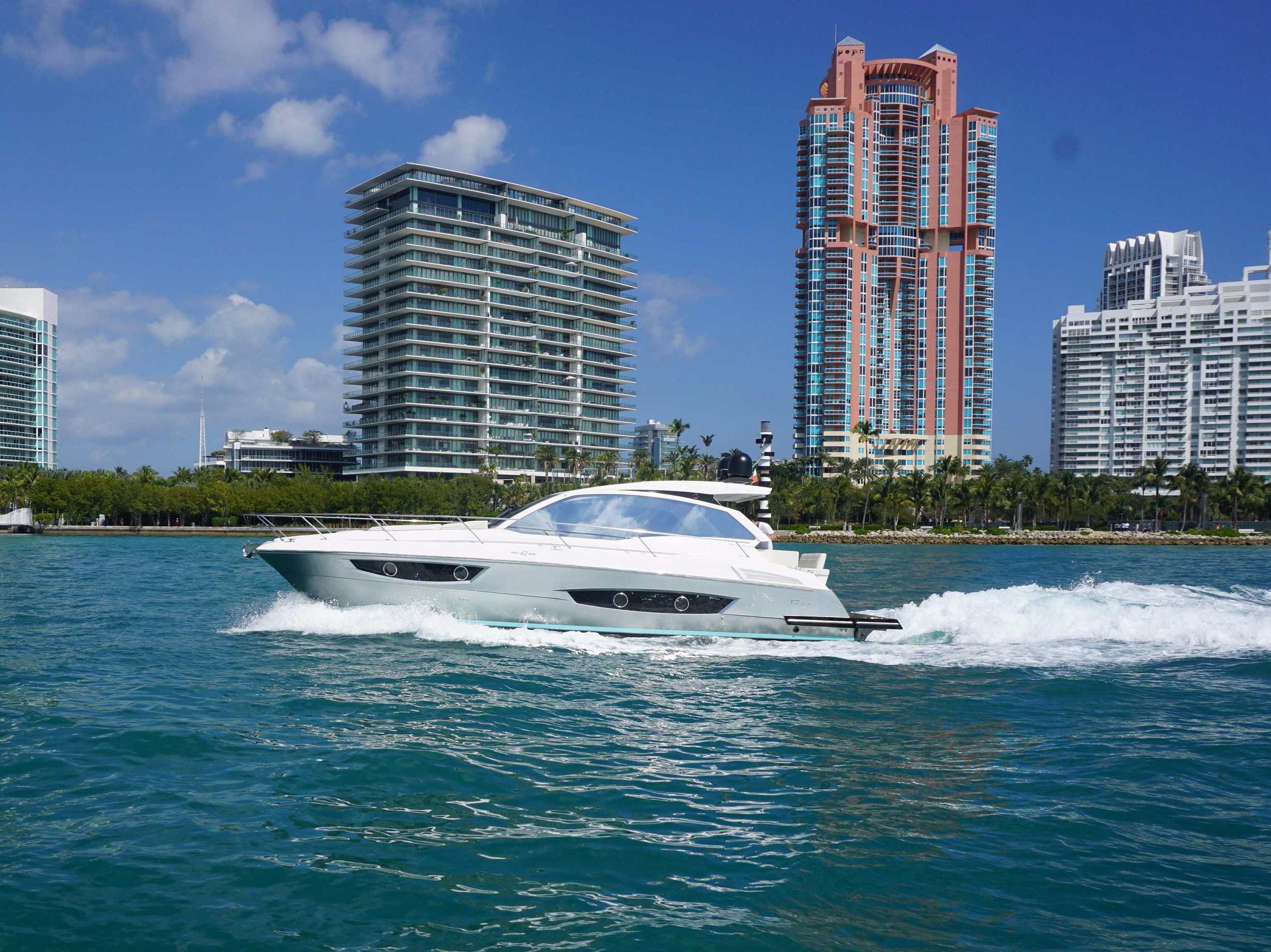 2017 Rio Yachts Air 42