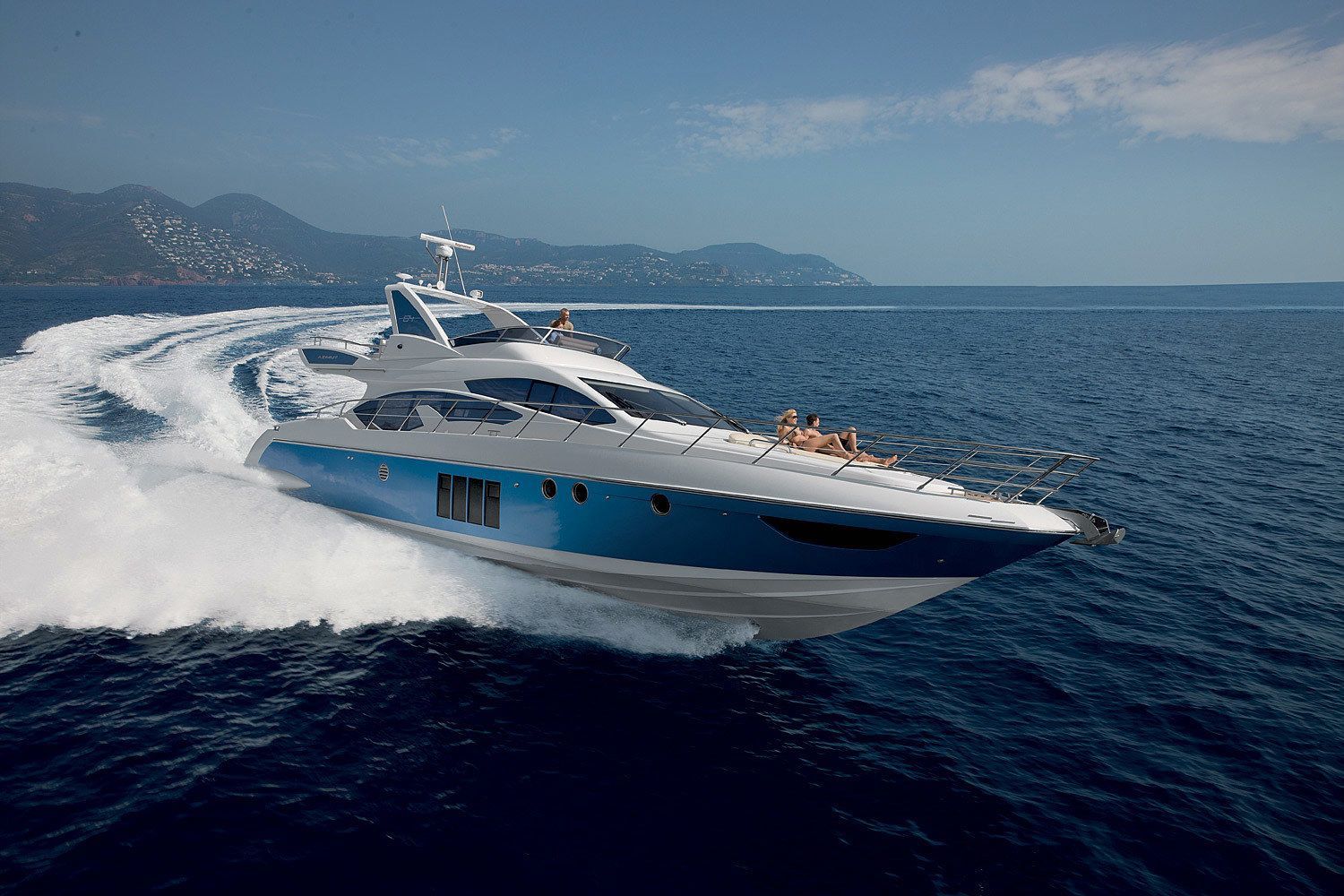2011 Azimut Yachts 64 Fly