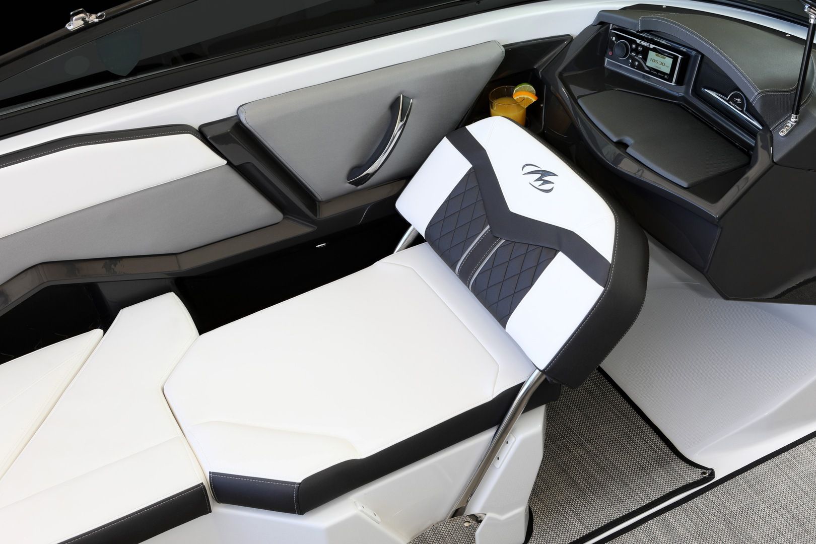 2022 Monterey 238 SS