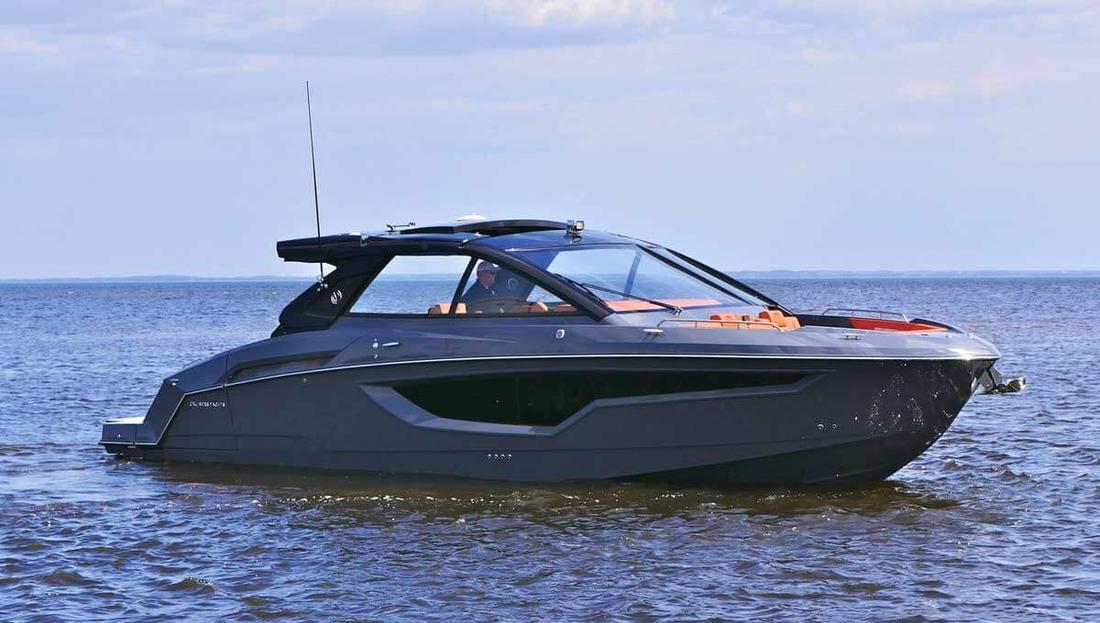 2022 Cruisers Yachts 42 GLS