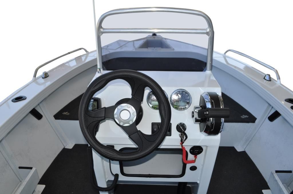 2022 Quintrex  460 Renegade Center Console