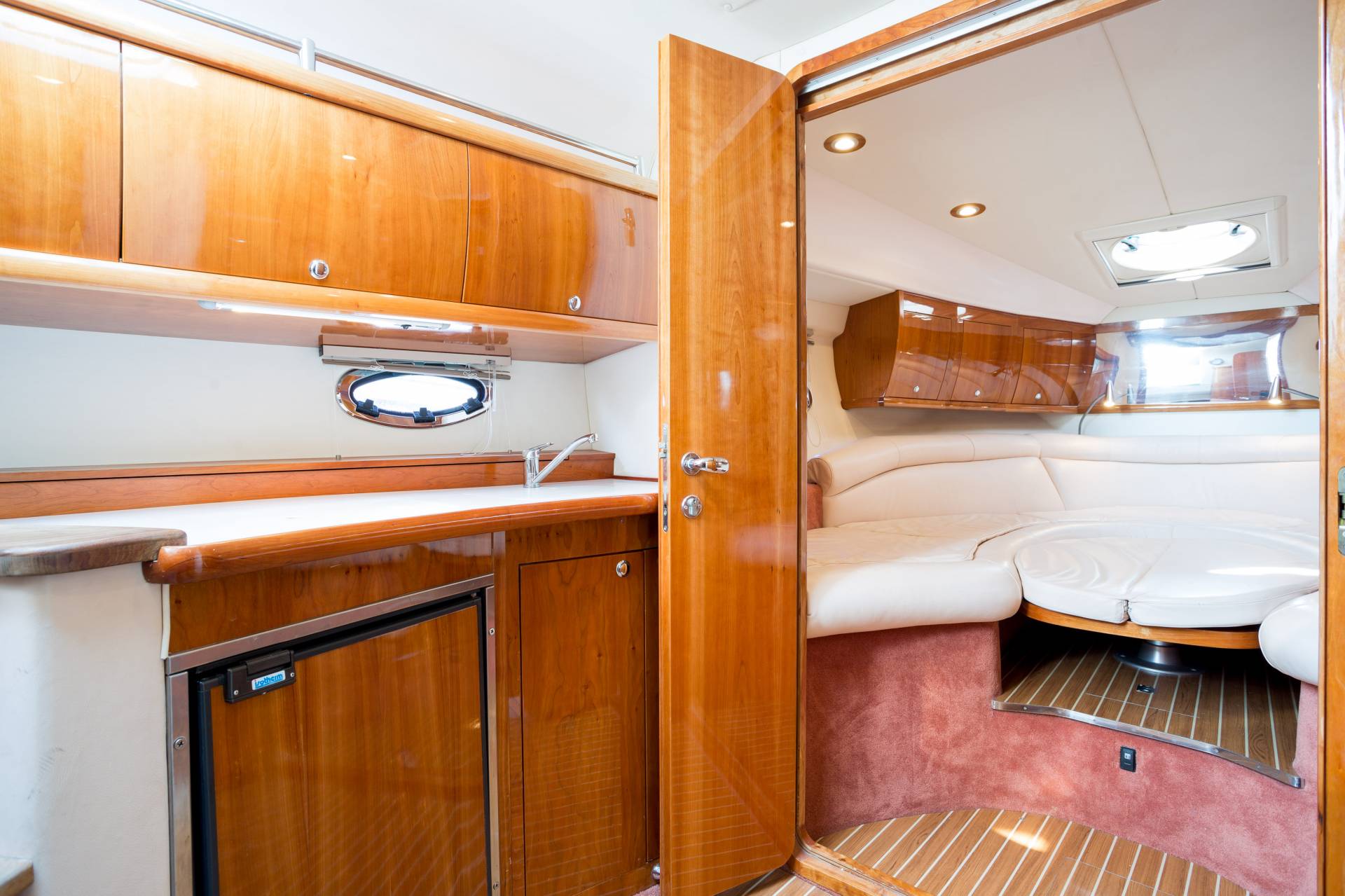 2017 Pearlsea Yachts 33 Open