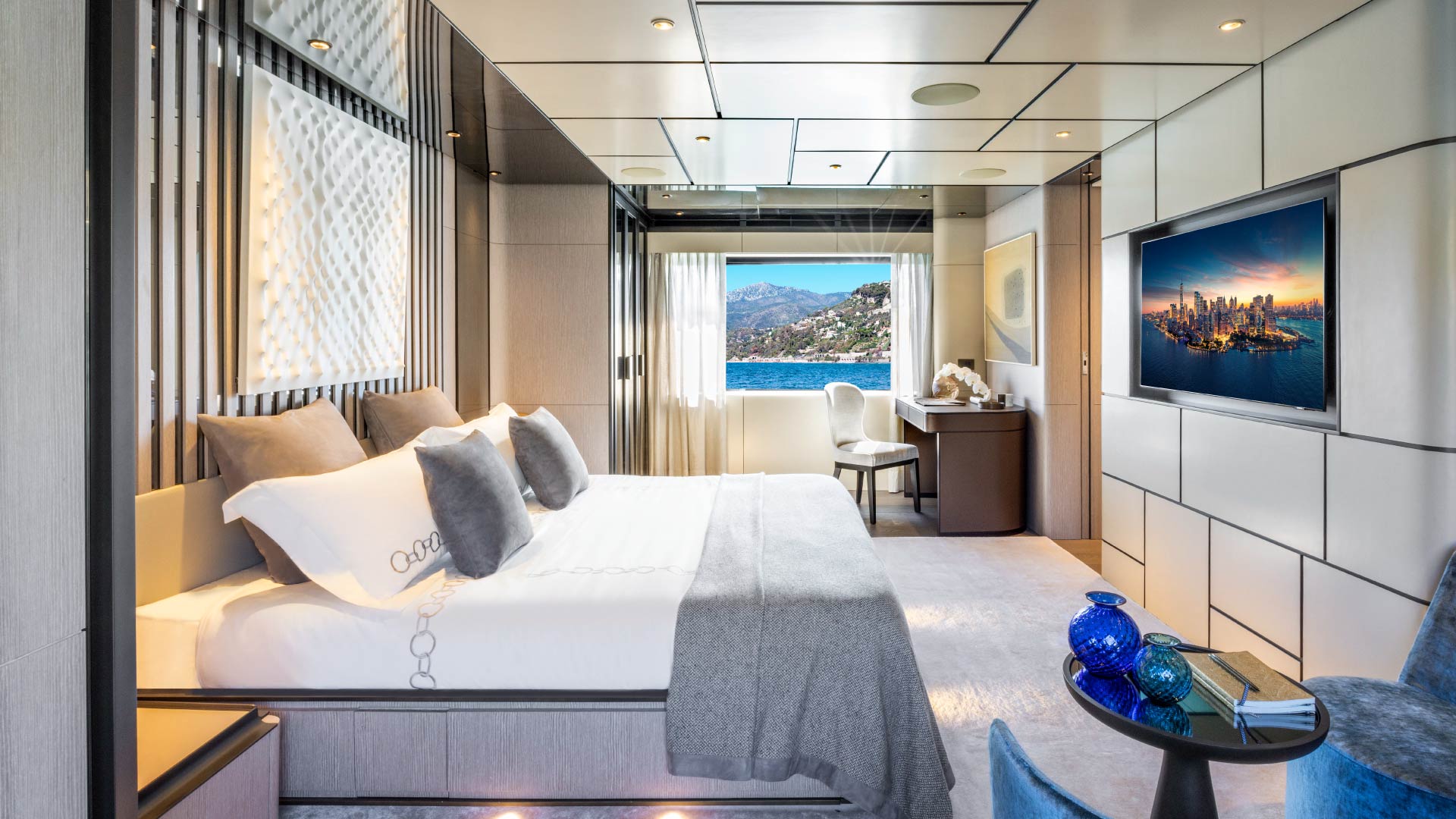 2022 Custom Line 140