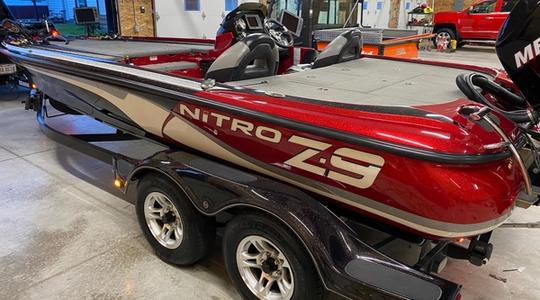 2012 Nitro Z-9