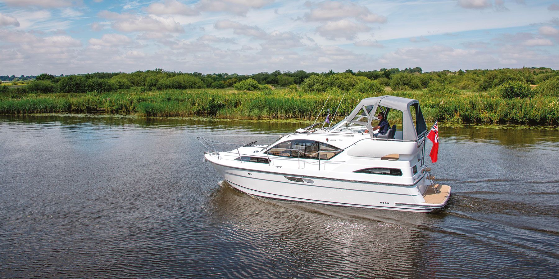 2024 Haines Marine 320