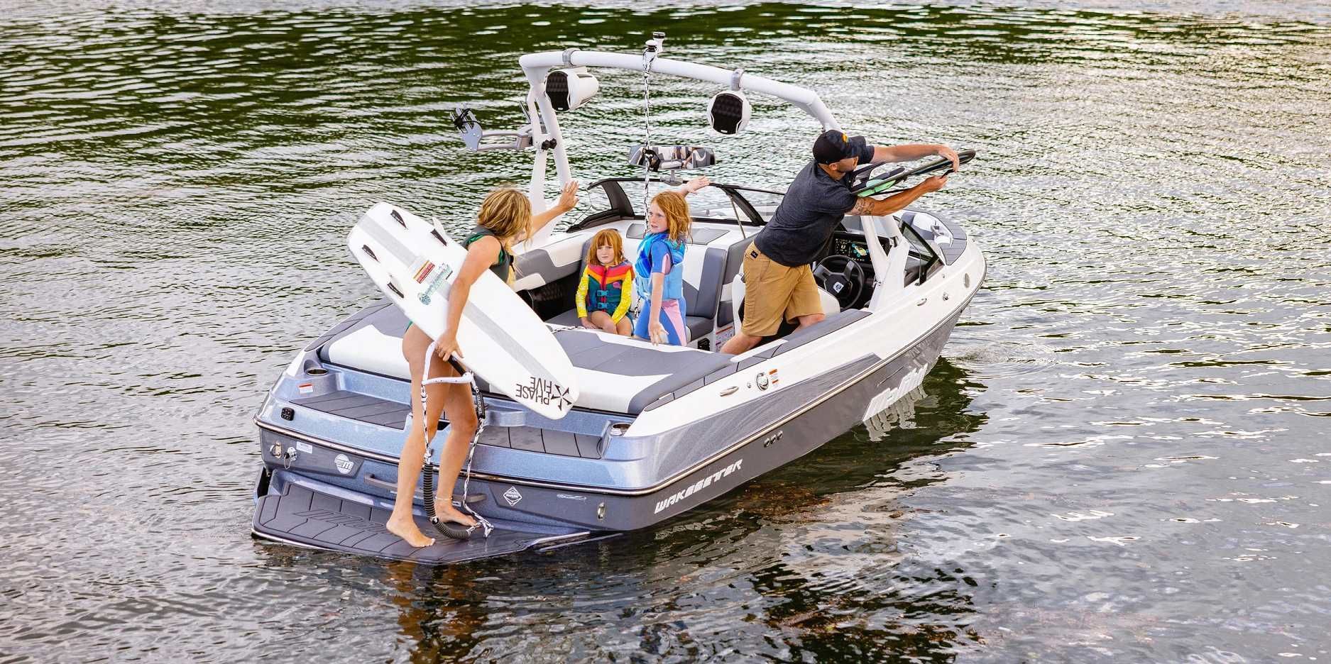 2020 Malibu Boats Wakesetter 20 VTX