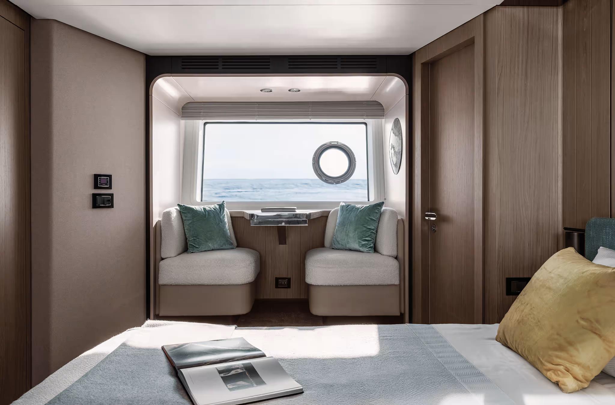 2015 Azimut Yachts 72 Fly