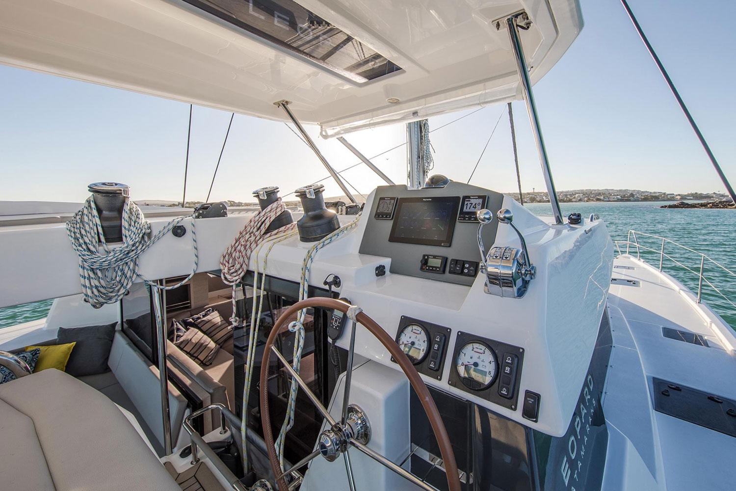 2022 The Moorings 5000