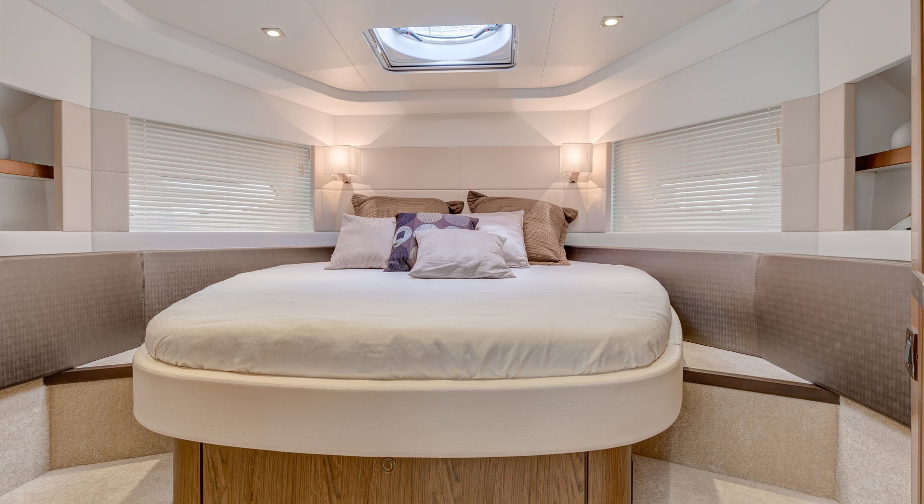 2020 Beneteau Gran Turismo 49