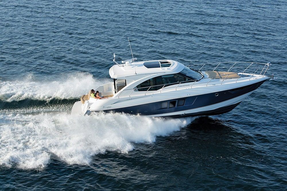 2014 Cruisers Yachts 45 Cantius