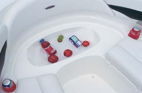 2003 Chaparral Boats 220 SSi