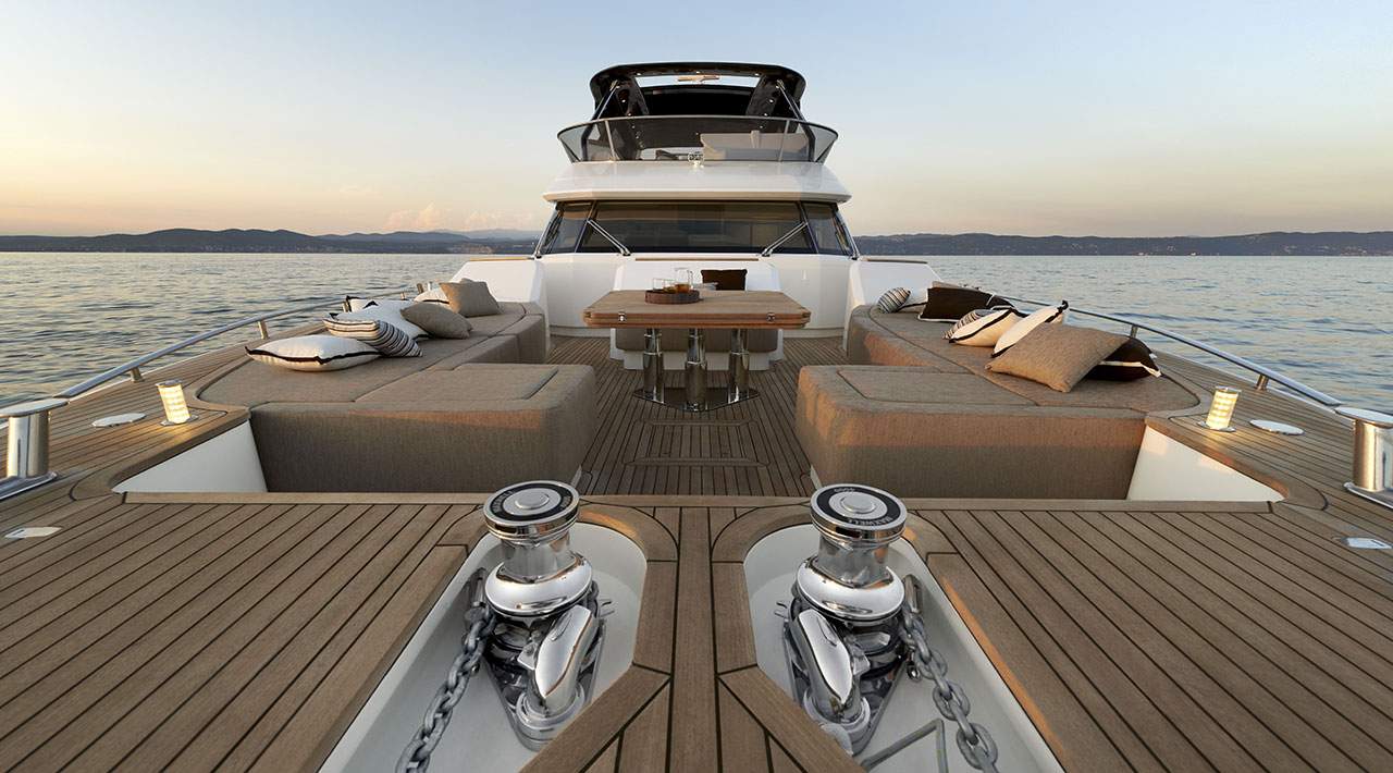 2013 Monte Carlo Yachts MCY 86