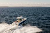 2022 Boston Whaler 330 Outrage