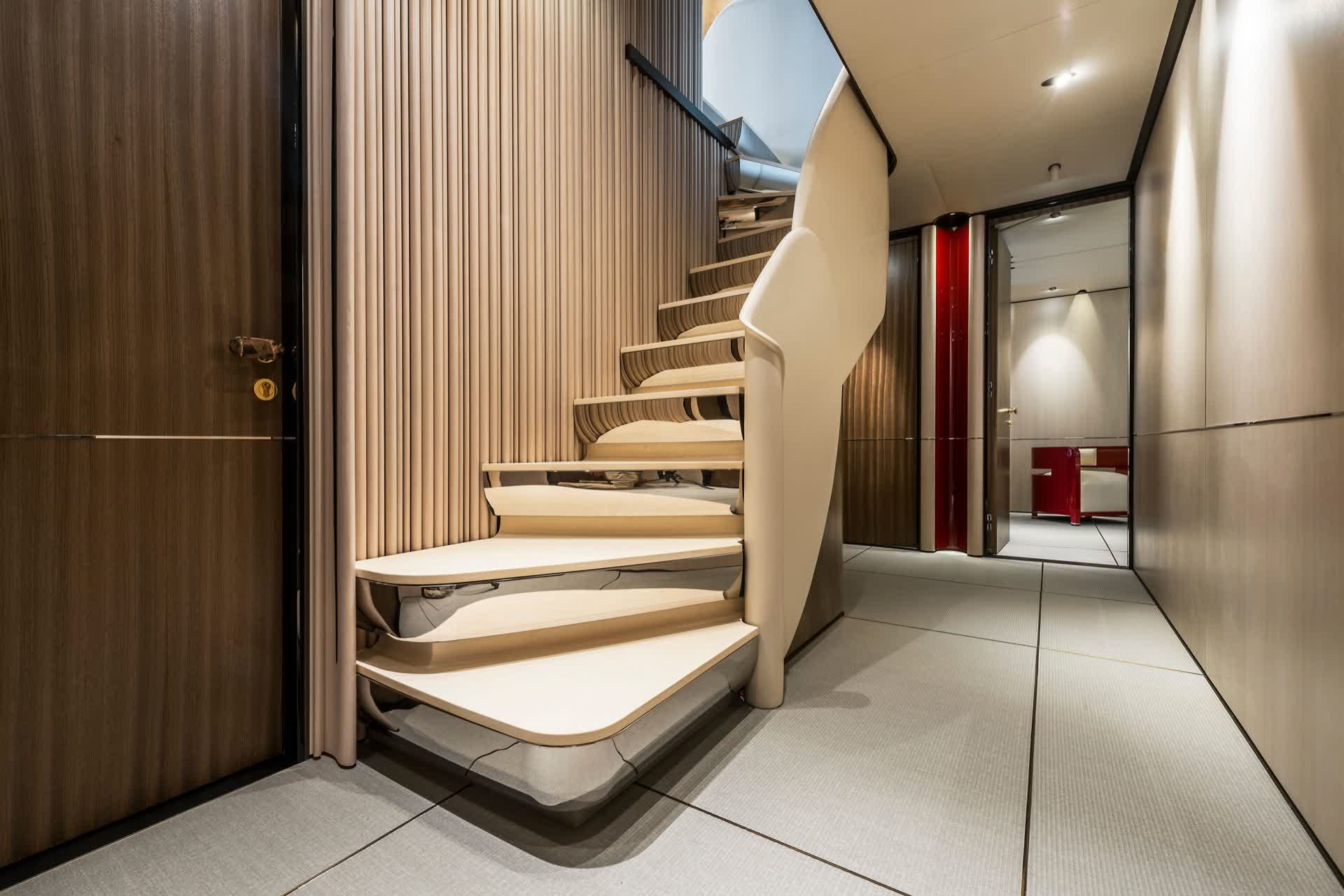 2017 Rossinavi Endeavour II