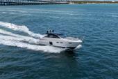 2015 Princess Yachts V52