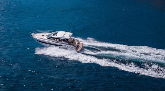 2022 Bavaria Yachts SR36