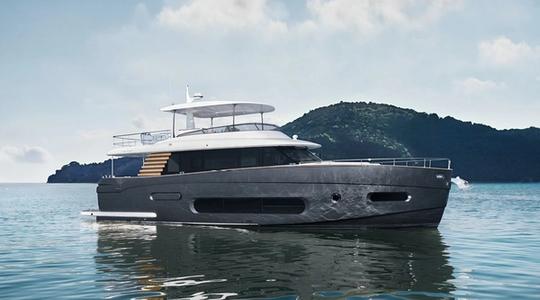 2015 Azimut Yachts Magellano 66