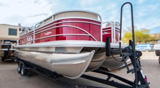 2022 Sun Tracker Party Barge 22 XP3