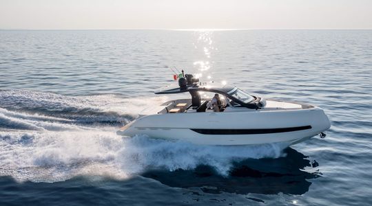 2023 Invictus Yacht TT420