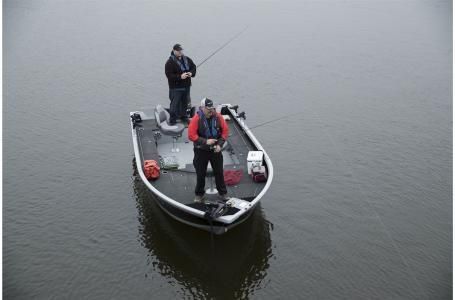 2022 Smoker Craft Adventurer 188 DC