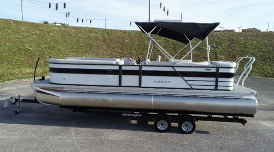 2022 Crest Pontroons Classic LX240 L